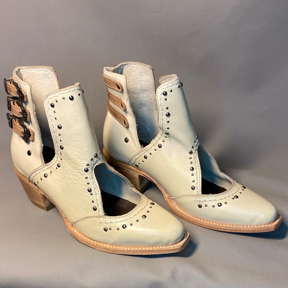 Freebird “Melody” Booties — Women US 9 — New, Handmade Leather - Picture 2 of 14